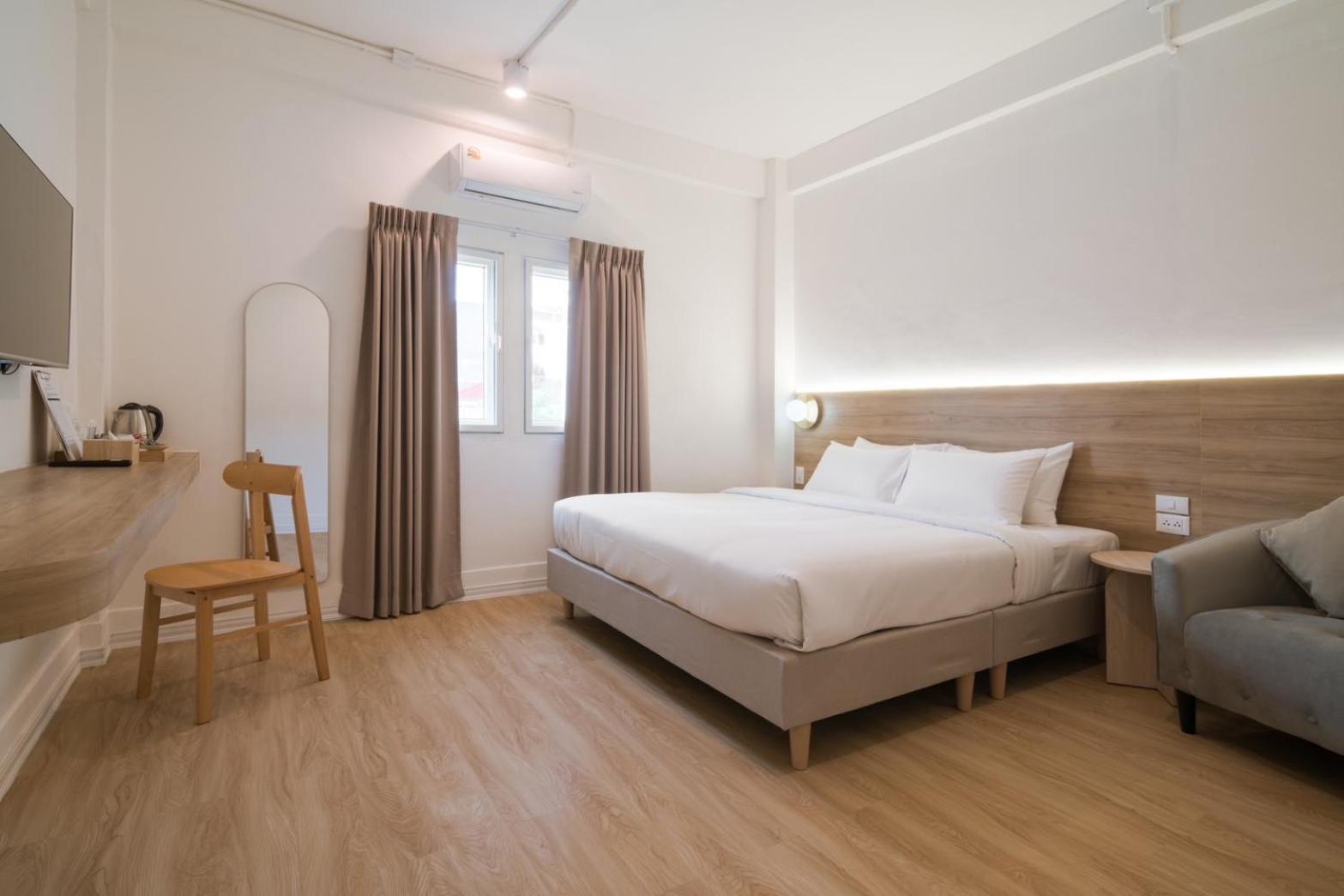 Hotel Papa Bangkok Siriraj Экстерьер фото